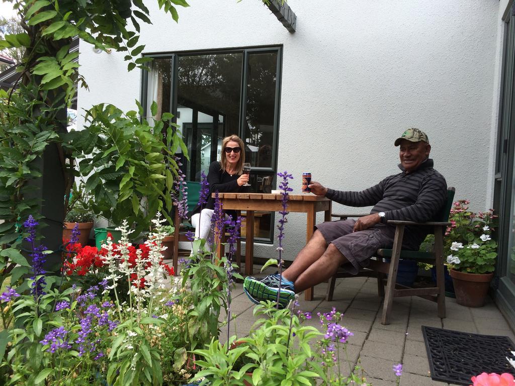Garden Bed And Breakfast Christchurch Eksteriør billede