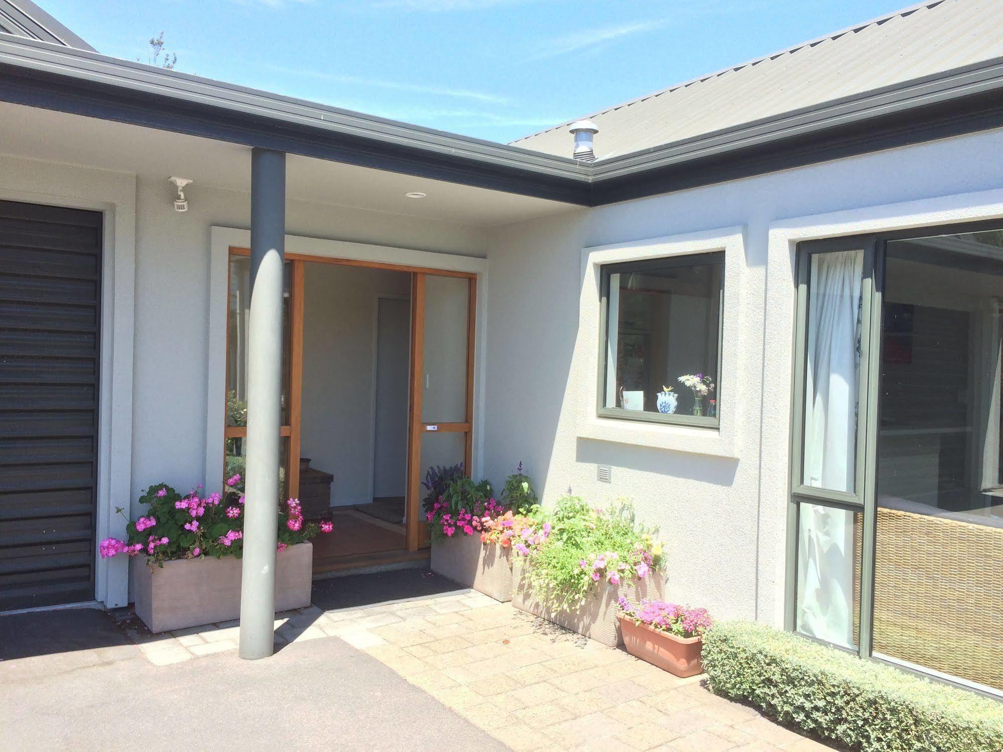 Garden Bed And Breakfast Christchurch Eksteriør billede